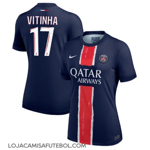 Camisa de Futebol Paris Saint-Germain Vitinha #17 Equipamento Principal Mulheres 2024-25 Manga Curta